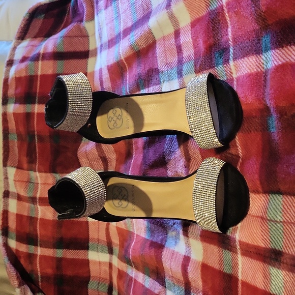 High Hills - Picture 2 of 2